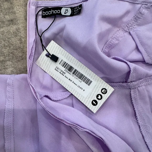 Boohoo Satin Lilac Dress Size 2 NWT - Picture 2 of 3